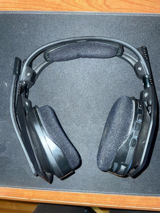 Auriculares Astro A50 Gen 4 versión de play.