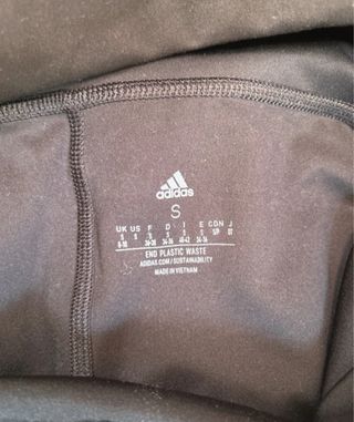 Leggings premamá Adidas negros cortos