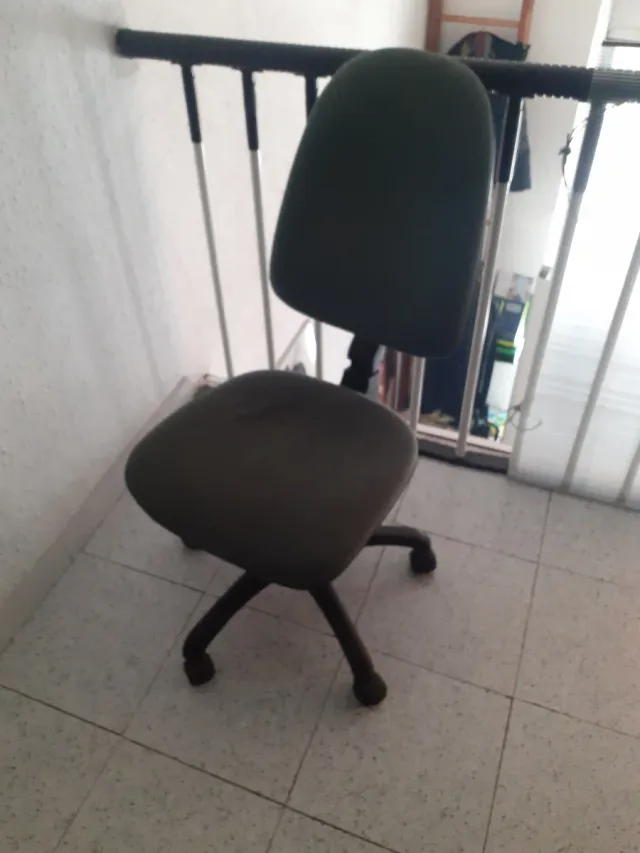 Silla de oficina negra/verde