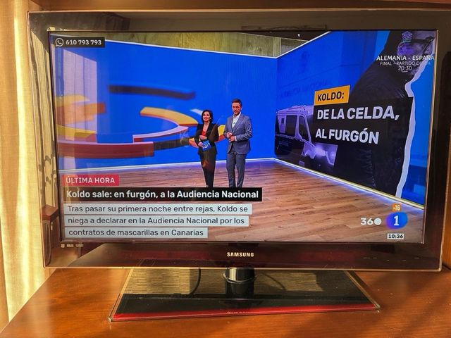 Samsung LE40A856S1M TV