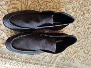 Zapatos de piel para caballero