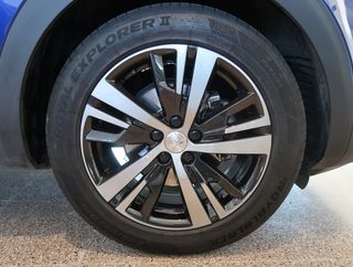 Peugeot 3008 ALLURE 1.2 gasolina 130cv - 2017