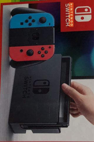 Consola Nintendo Switch Azul y Rojo