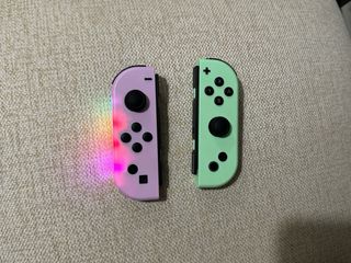 Consola Nintendo Switch Azul y Rojo