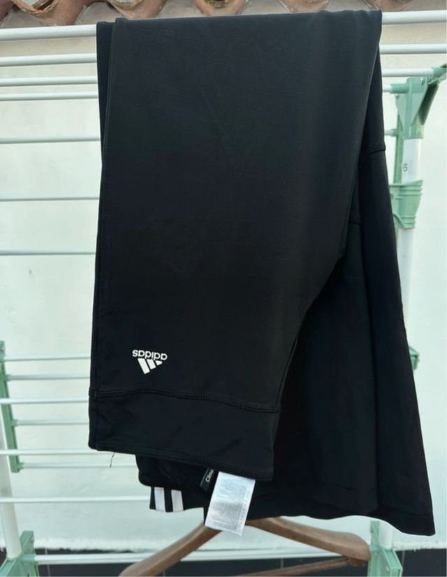 Pantalón legging Adidas negro
