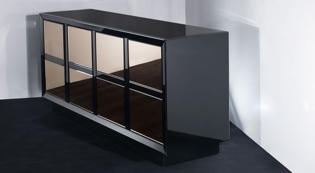 Aparador moderno in vetro e metallo