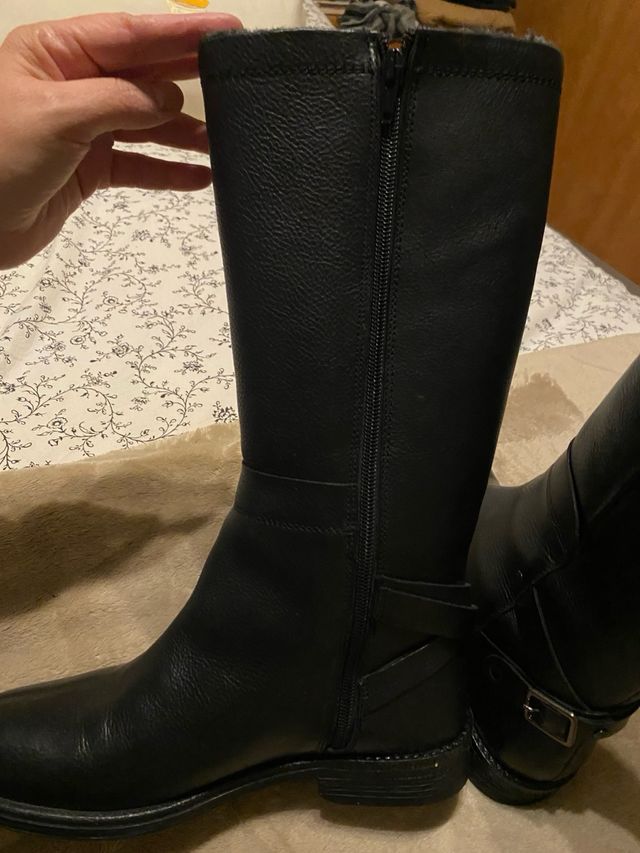 Botas de piel media caña