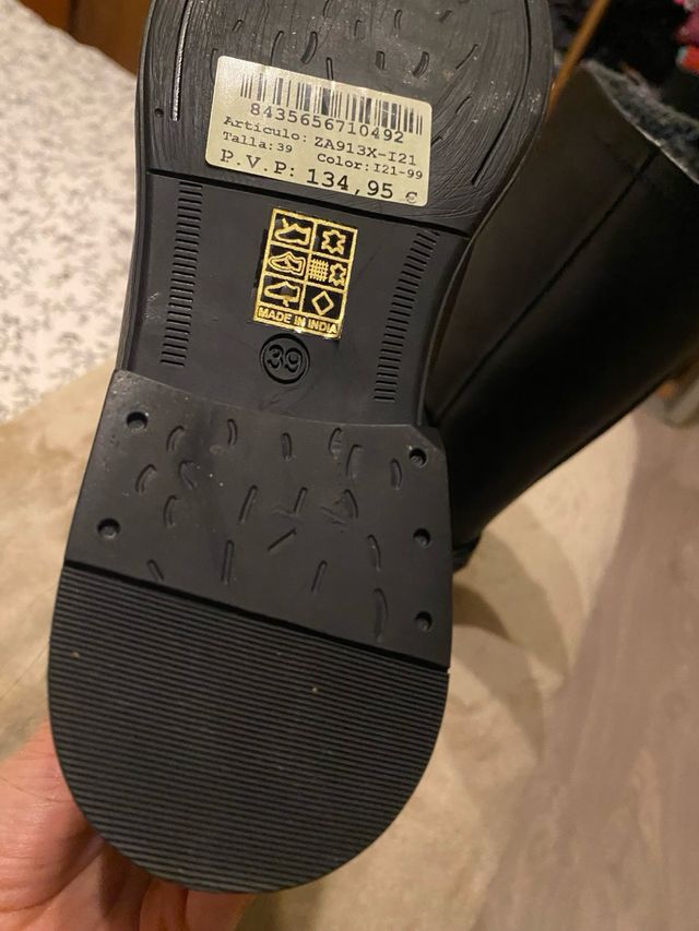 Botas de piel media caña