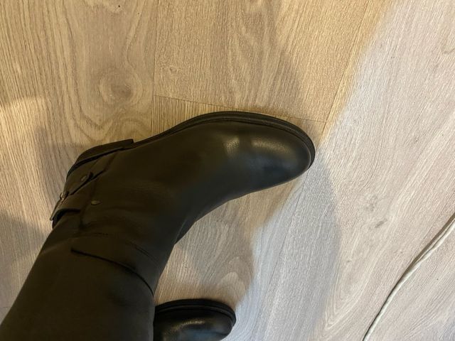 Botas de piel media caña