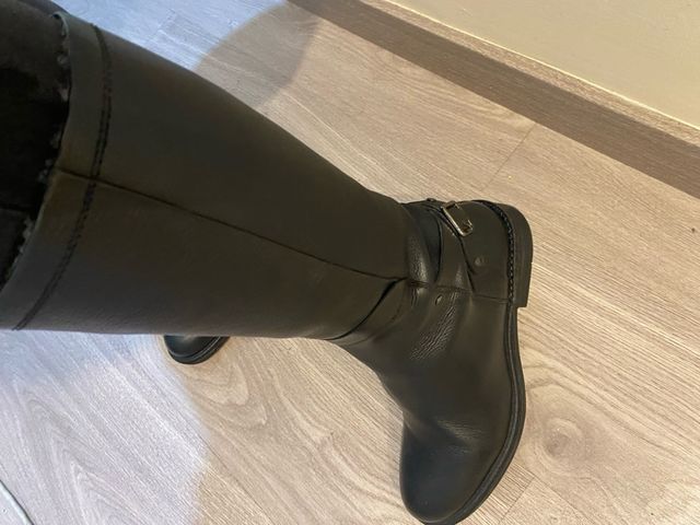 Botas de piel media caña