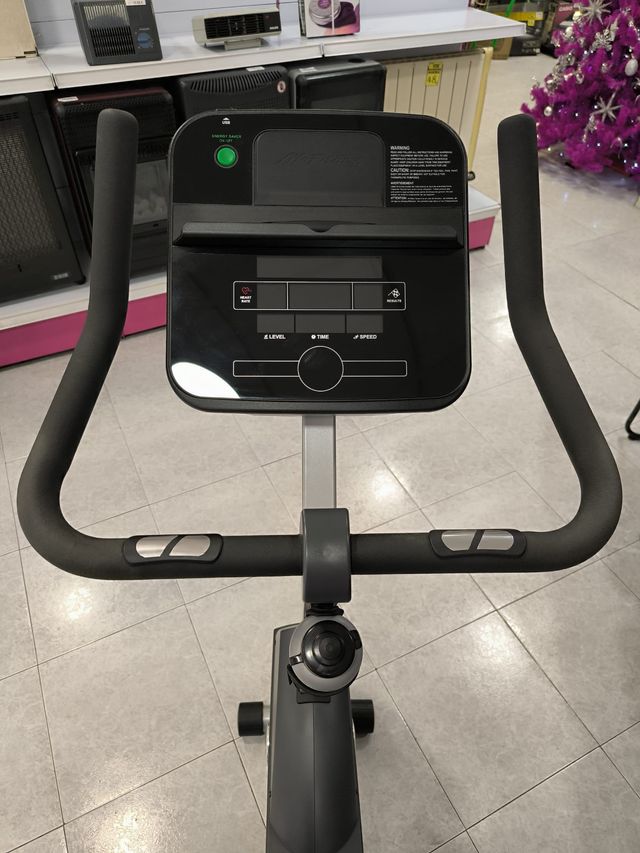 Bicicleta Estática Life Cycle C1