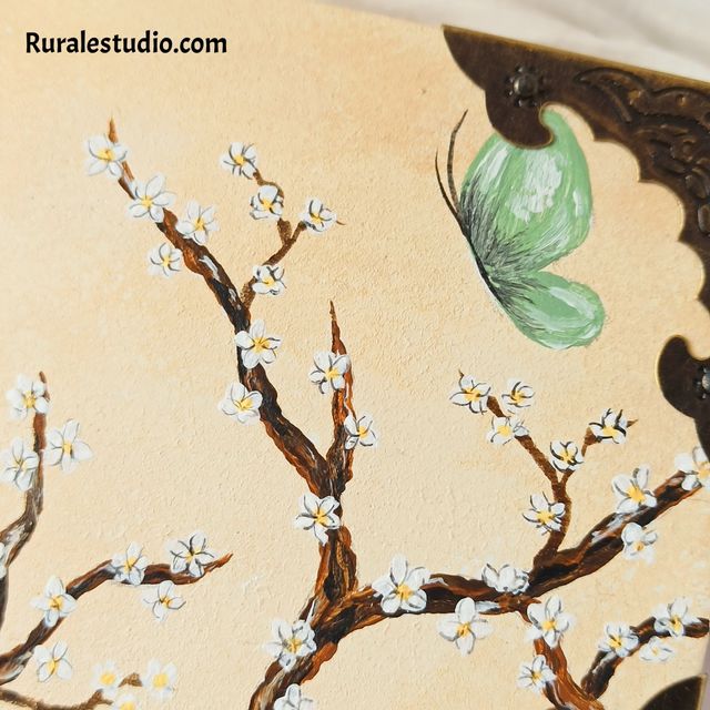 Joyero madera pintado a mano mariposas