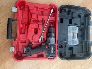 Taladro Percutor Parkside 20V con Maletín