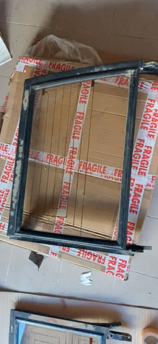 Land Cruiser J73 Marcos con Cristales Traseros