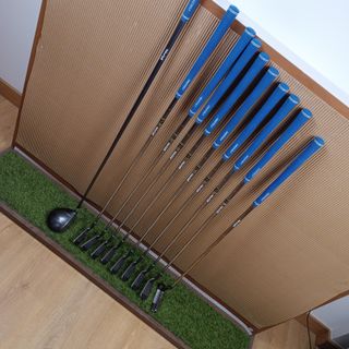 Palos de golf / Mujer / TaylorMade + Mizuno + Daks