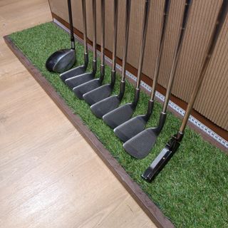 Palos de golf / Mujer / TaylorMade + Mizuno + Daks