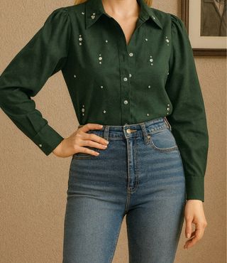 Camisa verde con brillos Talla M