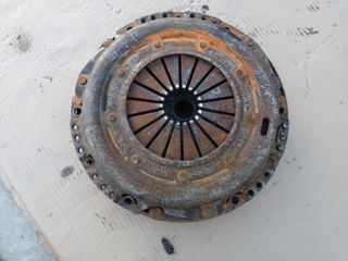 KIT EMBRAGUE FORD FOCUS BERLINA (CAP)