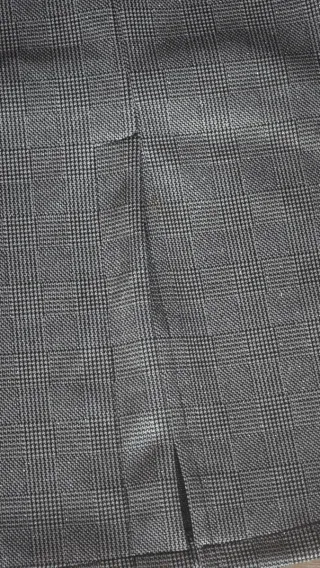 Falda de cuadros gris