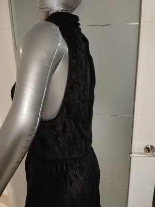 Vestido fiesta volante espalda descubierta