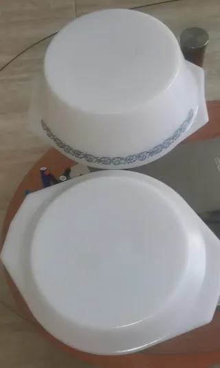 Sopera con tapa Arcopal cenefa azul
