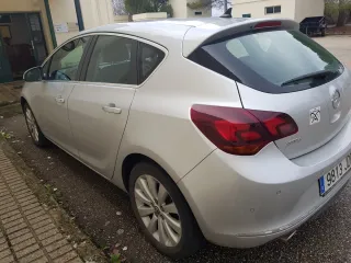 Opel Astra 2015