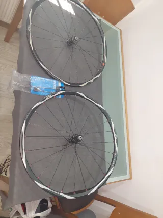 Ruedas Shimano XT WH-M775 MTB