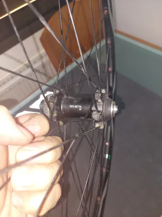 Ruedas Shimano XT WH-M775 MTB