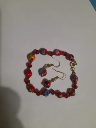 Bracciale e orecchini con perle
