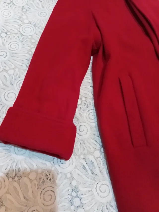 Abrigo capa rojo talla única
