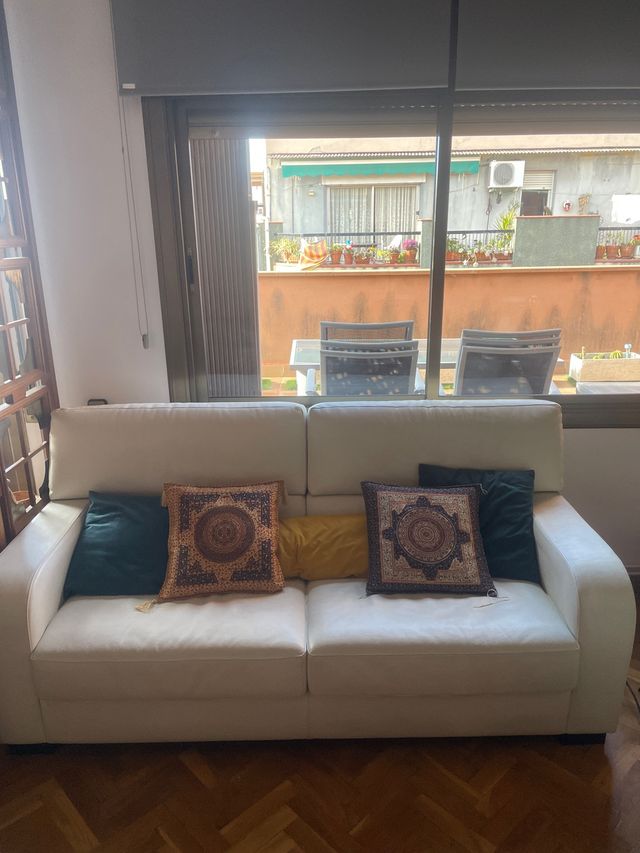 Divano in pelle bianca 190x90 cm