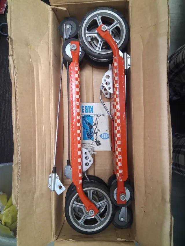 Patinete antiguo raro