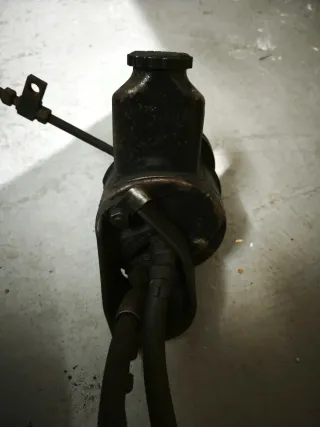 Bomba Dirección Jaguar XJ6