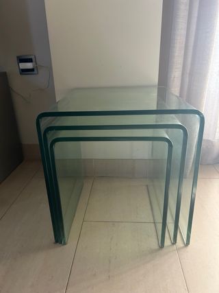 Tavoli nido in vetro impilabili