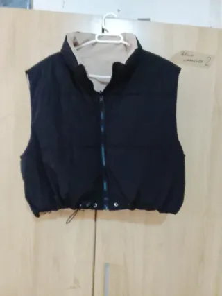 Chaleco reversible mujer beige y negro