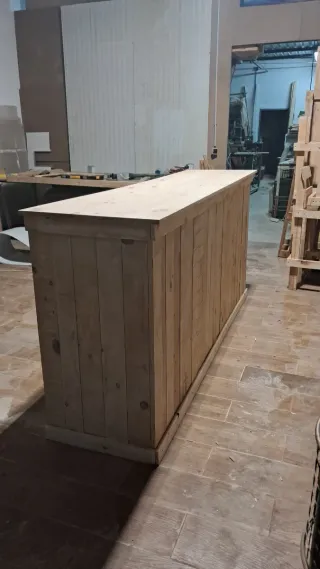 Mostrador de madera rústico