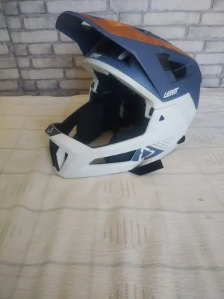 Casco Leatt Integral MTB