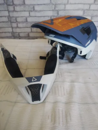 Casco Leatt Integral MTB