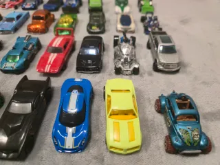 47 Hot Wheels Vintage