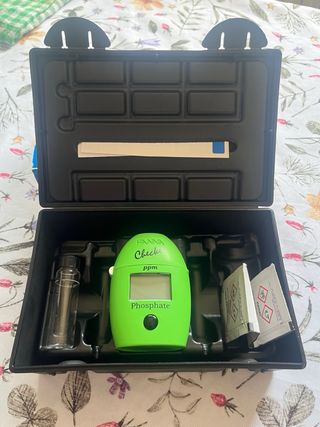 Checker Hanna Fosfatos acuario marino