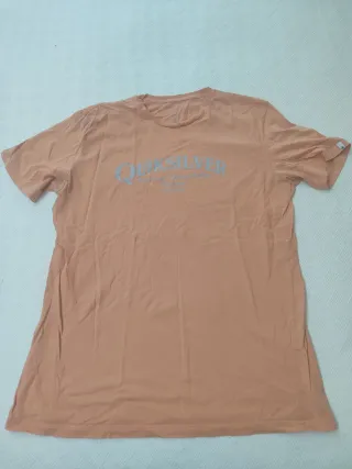 Lote de camisetas y jersey de marca