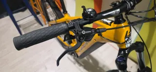 Bicicleta Eléctrica Lapierre Amarilla