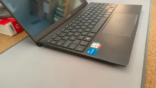 Portátil Asus ZenBook 13 UX325EA