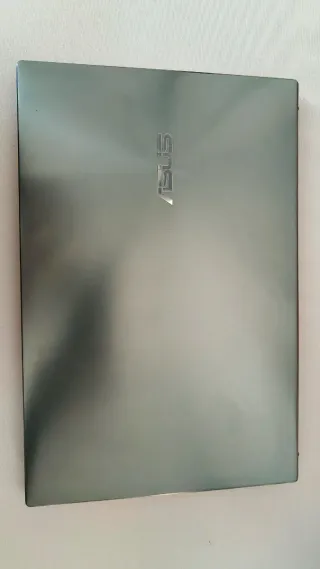 Portátil Asus ZenBook 13 UX325EA