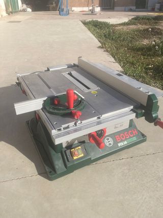 Sierra de mesa Bosch PTS 10