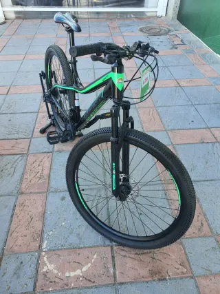 Bicicleta Montaña Negra/Verde aluminio de 27.5"
