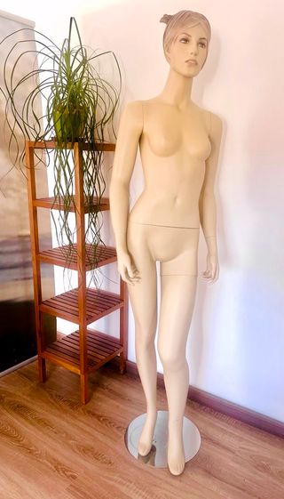 MEGA OFERTA! MANIQUI MUJER Decoración tienda