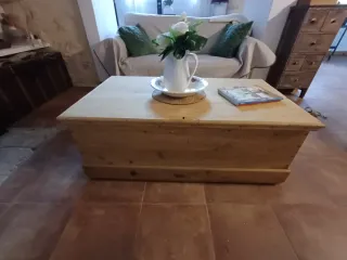 Mesa de centro de madera