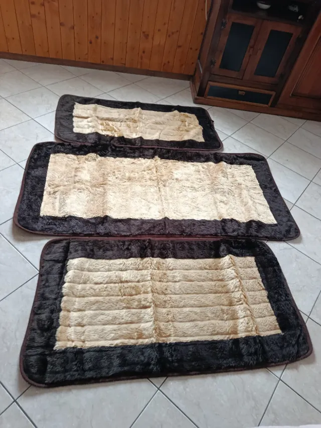 Tre Tappeti Beige e Marrone