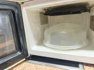 Microondas Bluesky Beige